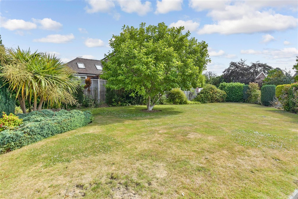Nursery Avenue Bearsted, Maidstone photo 4