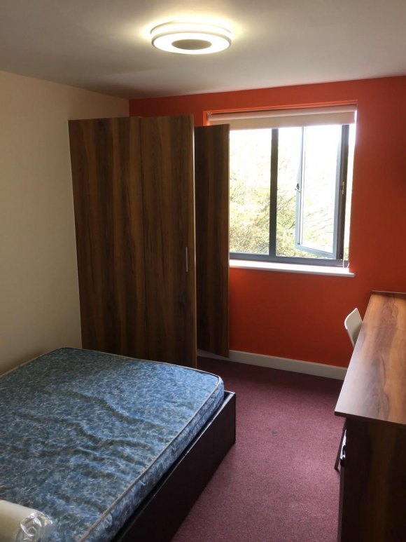 402 Tallis Court, Parham Road, Canterbury photo 5