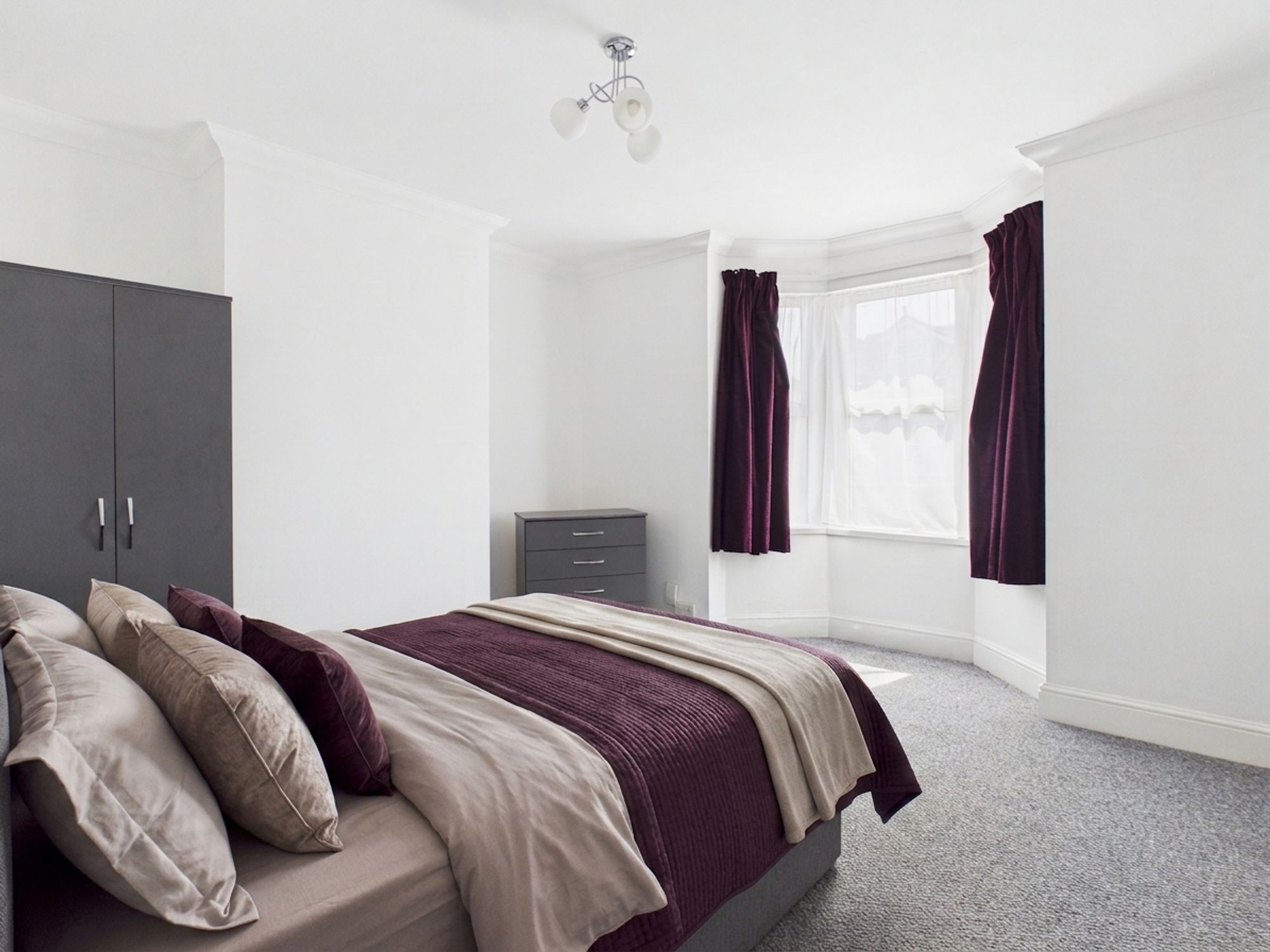(Upper) Maisonette, Room 2 1 Archibald Street, Gloucester photo 5