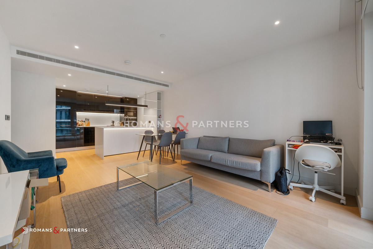 4 bedroom detached house for sale in Sevenoaks