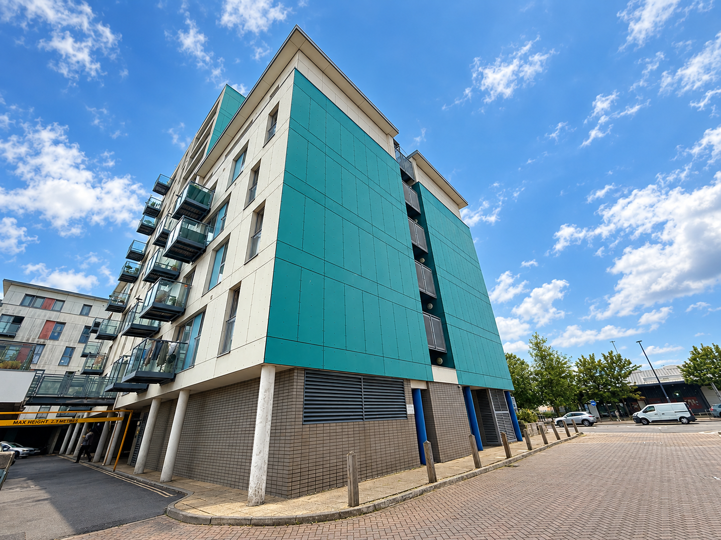 44 Vista, Fratton Way, Southsea photo 2