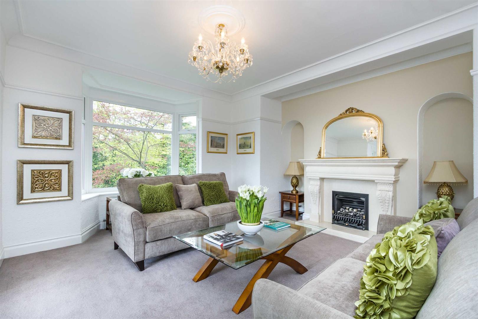 4 bedroom detached house for sale 0