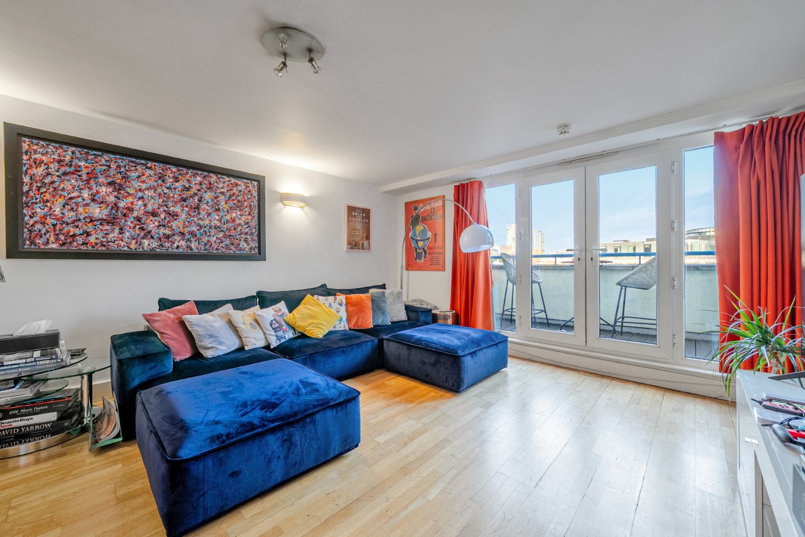 Best Coastal Towns to Buy Property in the UK