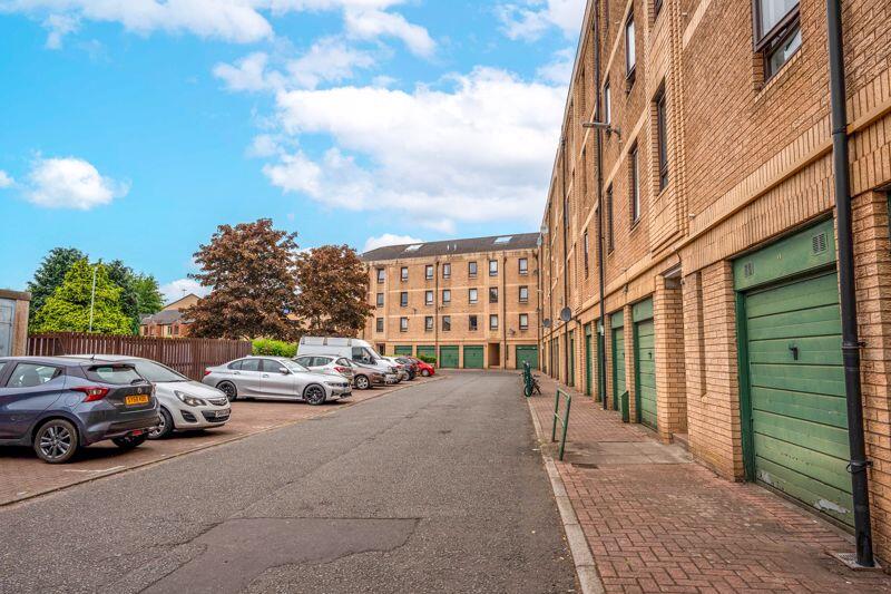 58, Milnpark Gardens, Glasgow photo 3