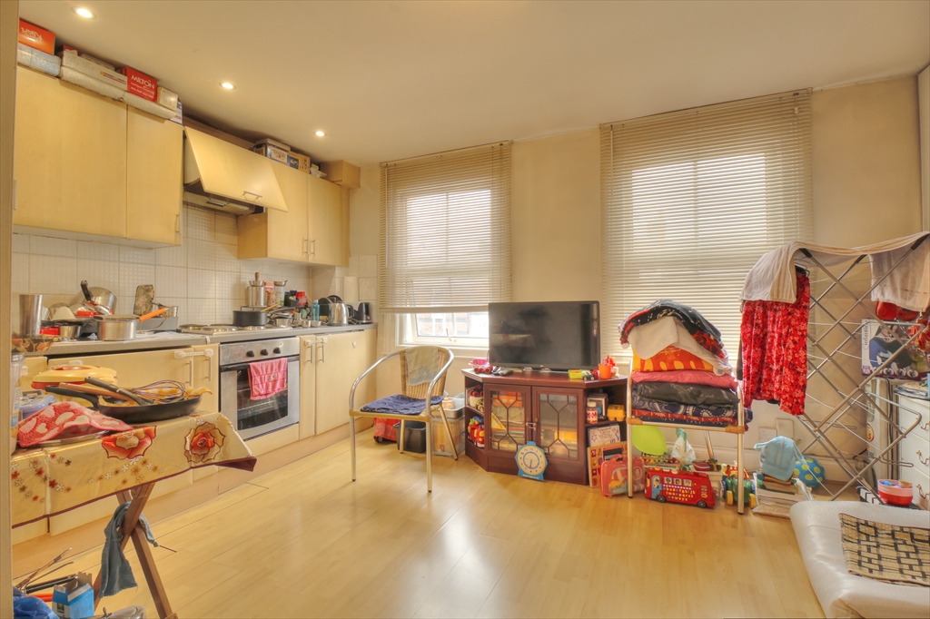 Flat 3, 10, George Street, Reading photo 3