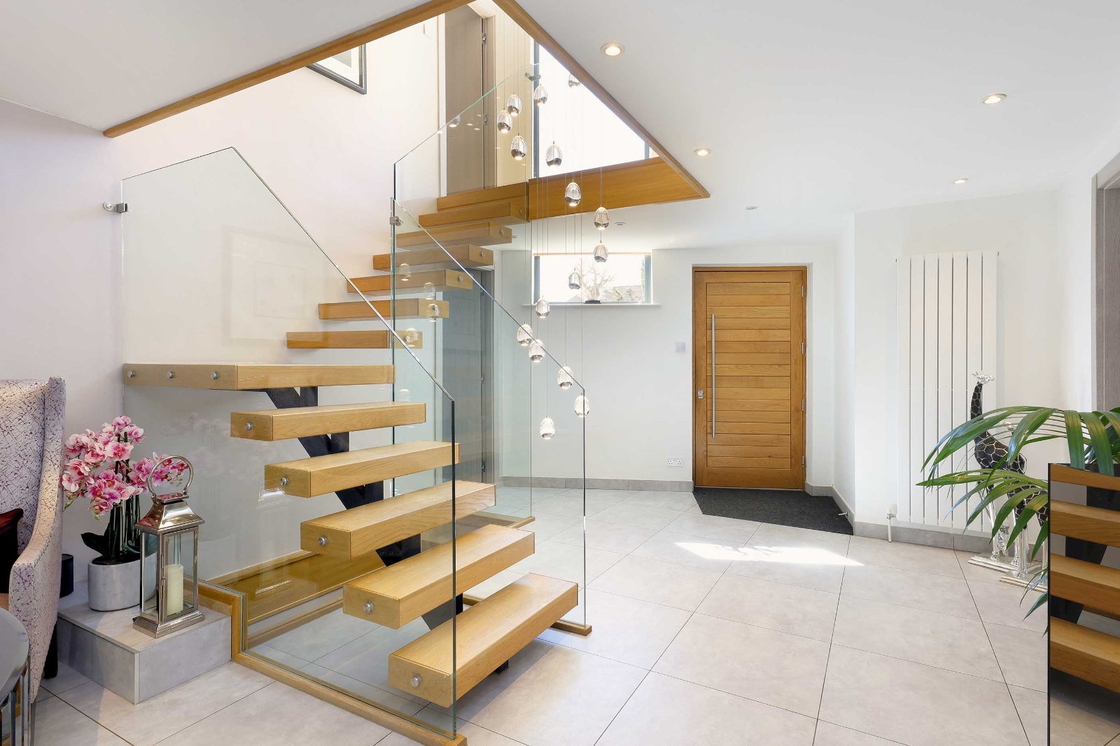 4 bedroom detached house for sale 0