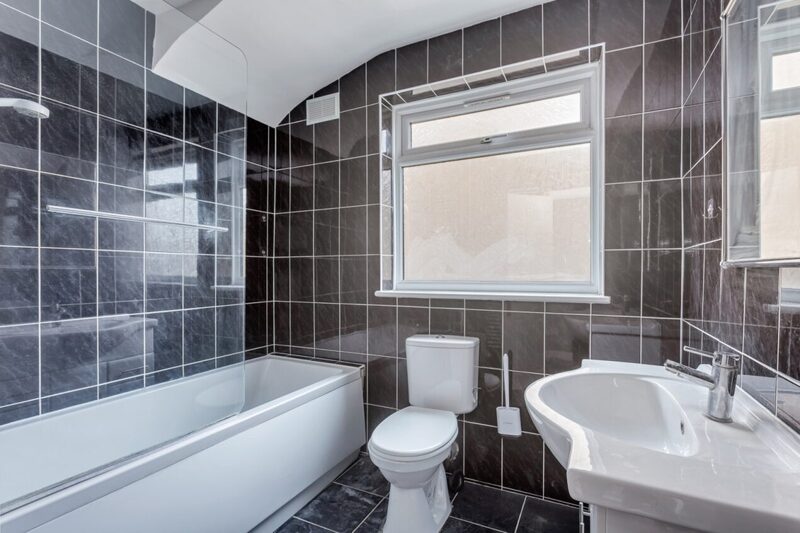 95, Park Avenue North, Willesden Green photo 3