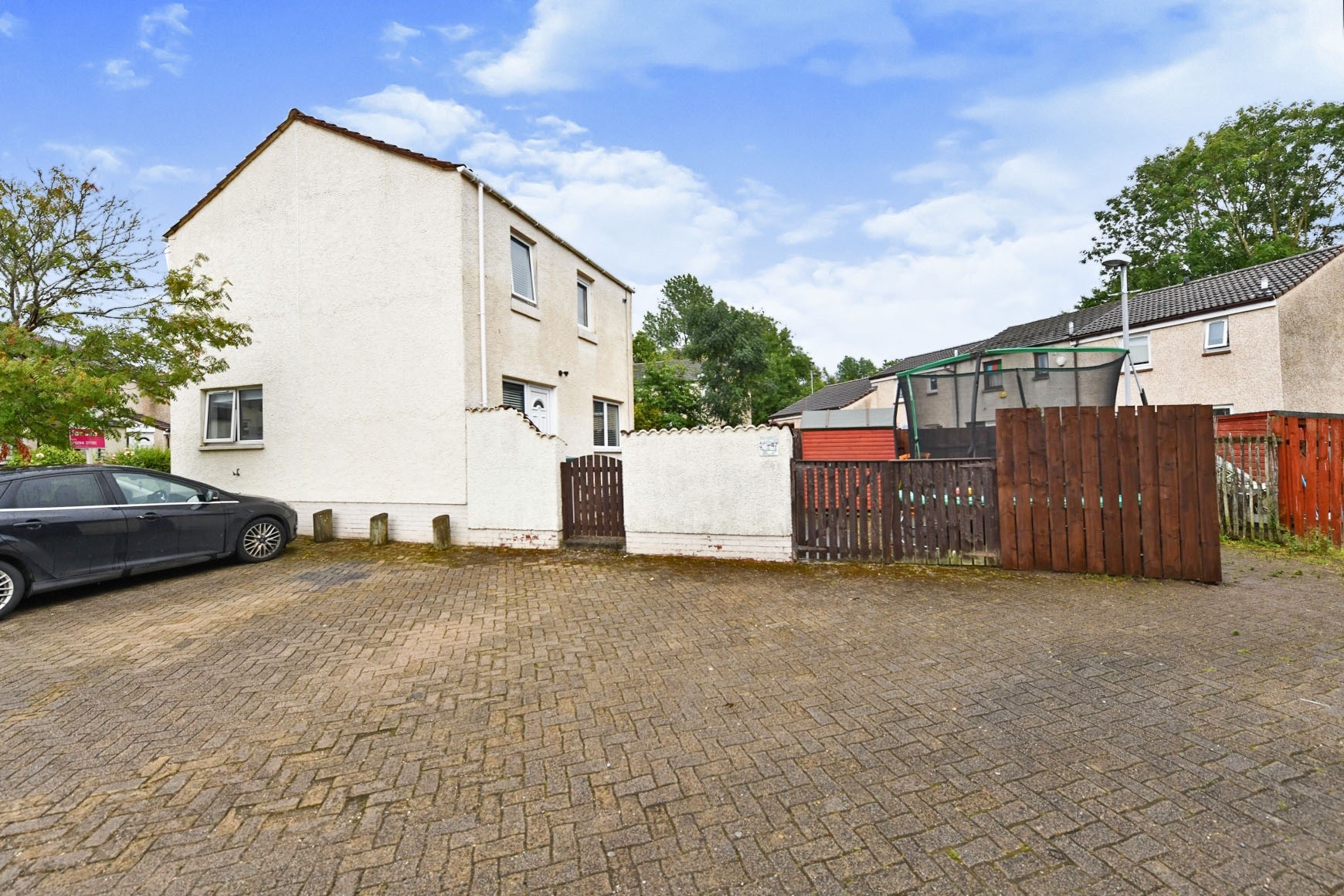 Photos of Birks Hill, Bourtreehill North, Irvine KA11 62129145