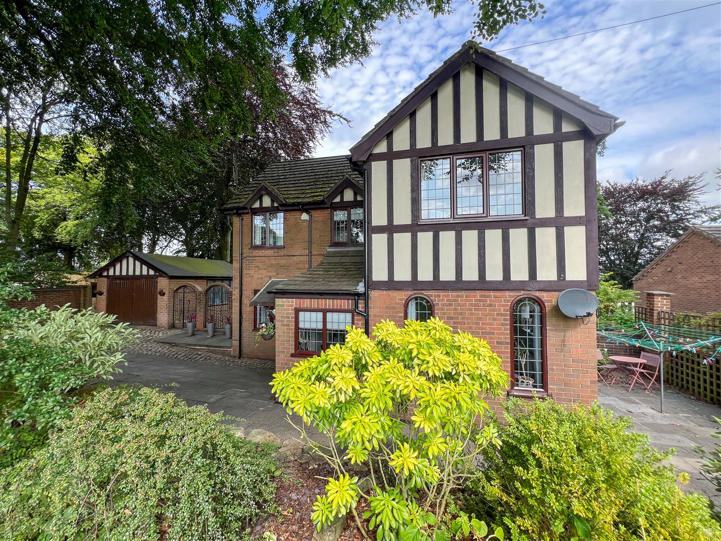 3, Basford Bridge Lane, Leek photo 4