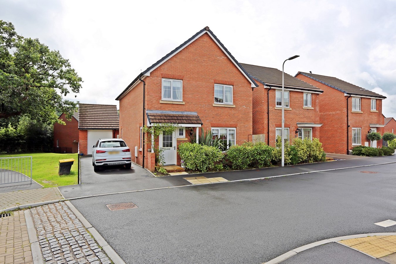 Free property report 54 Brynteg Green, Beddau, CF38 2PT Chimnie