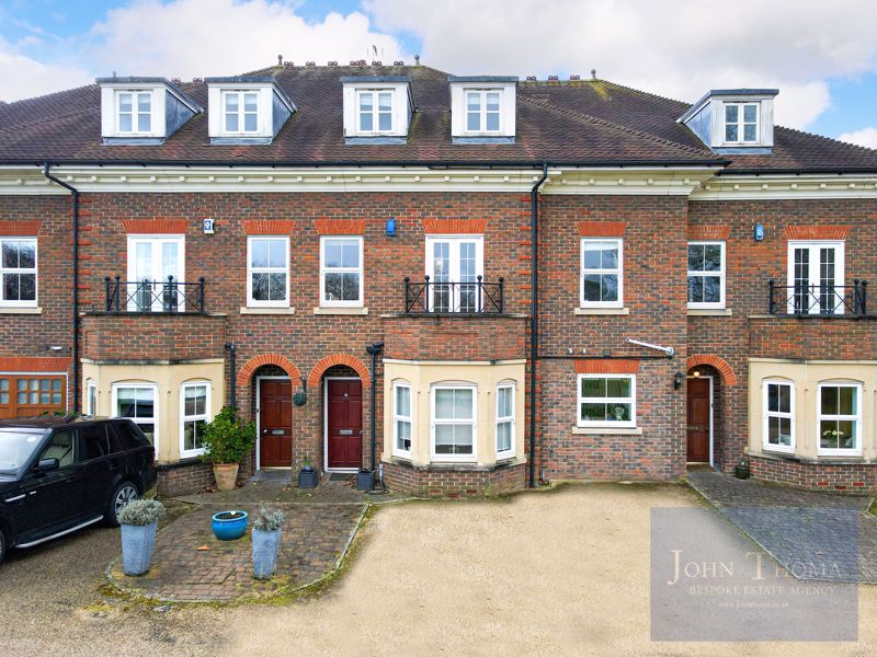 5 bedroom terraced house for sale 0