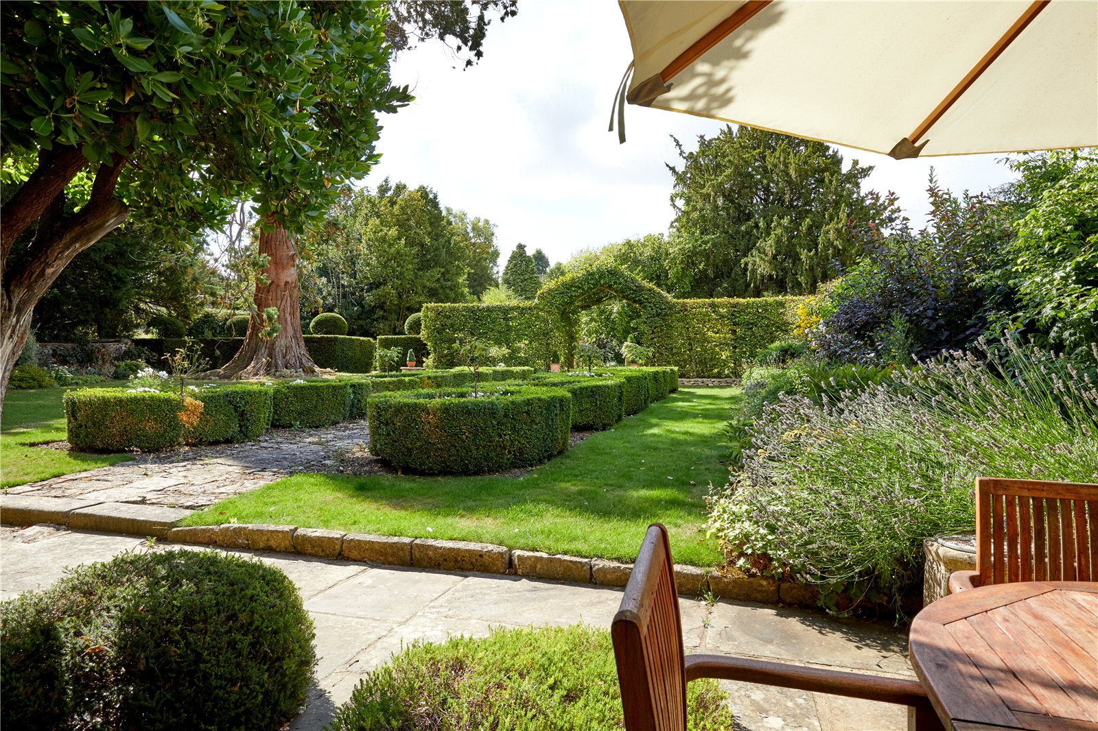 Photos of Witney Street, Burford, Oxfordshire OX18 65646559