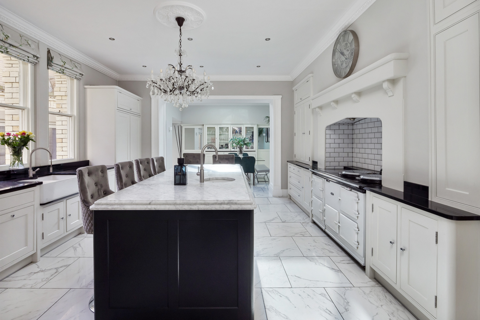 5 bedroom semi-detached house for sale 0