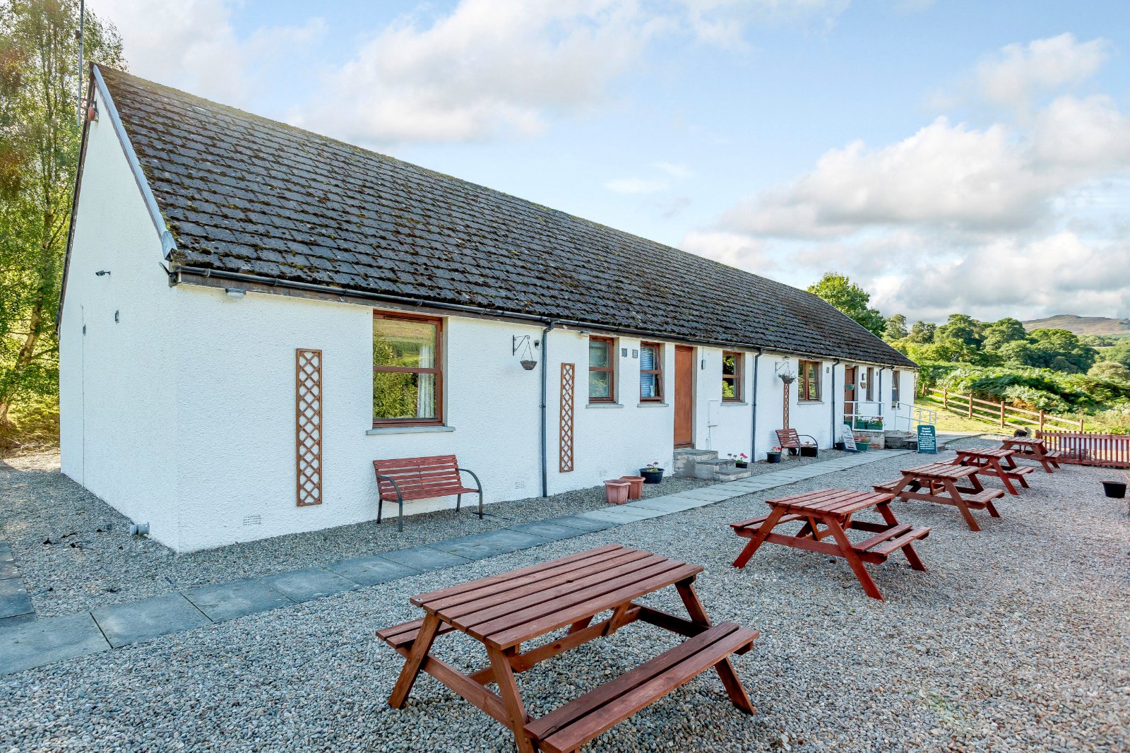 country house for sale 0