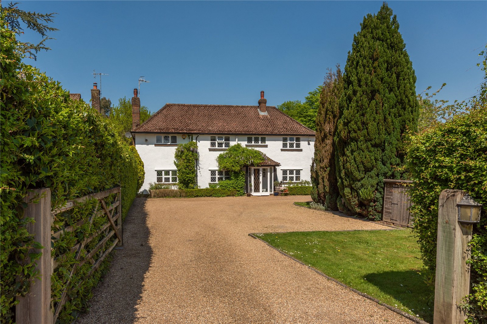 2 bedroom flat for sale in London