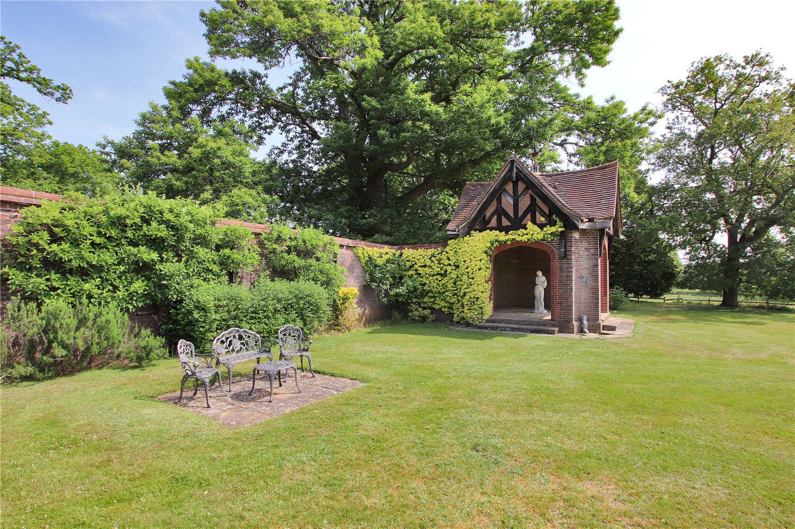 Photos of Headley Common Road, Headley, Epsom, Surrey KT18 61275063