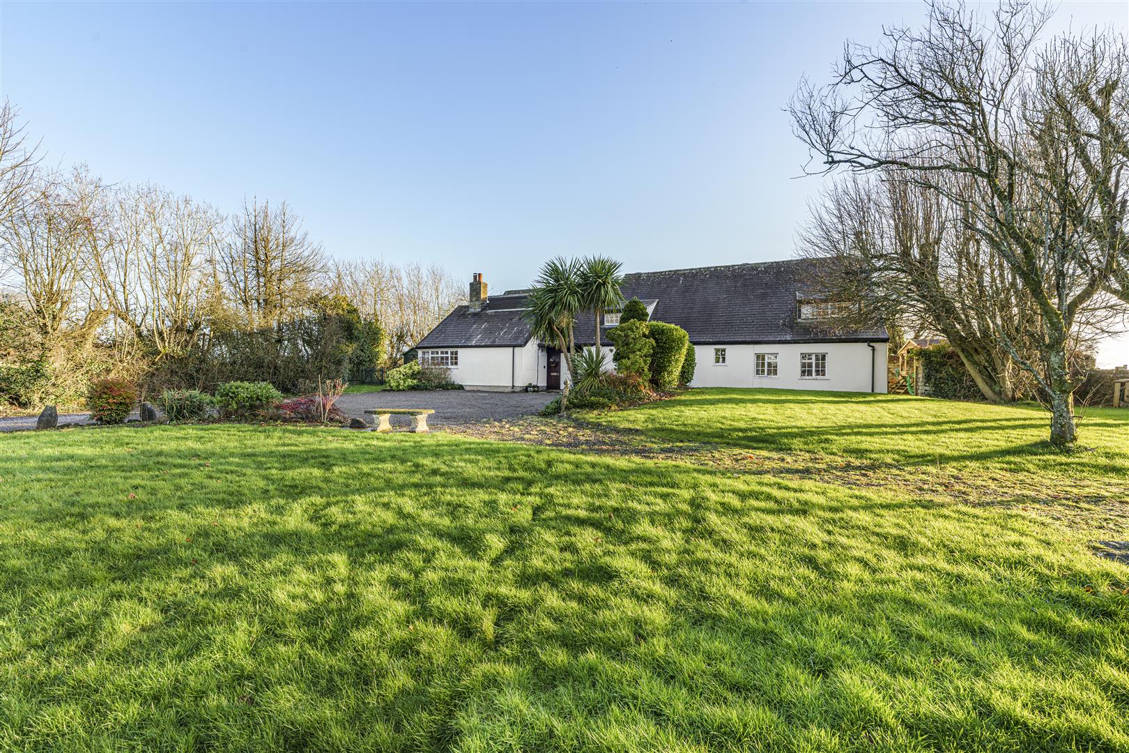 4 bedroom detached house for sale 0