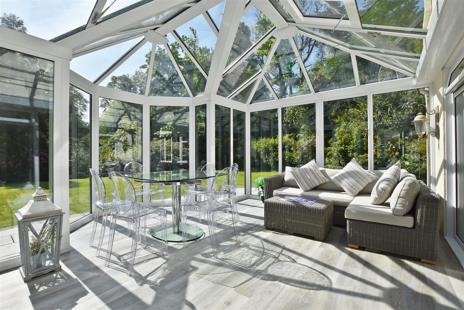 5 bedroom detached house for sale 0