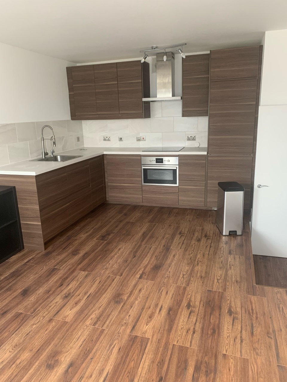 Flat 403,, The Vista Building, London photo 4
