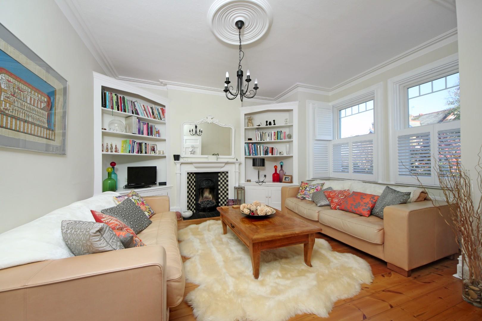 5 bedroom semi-detached house for sale 0