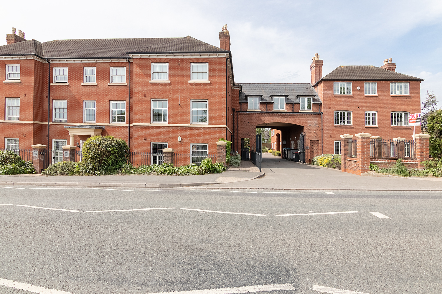 28 Park Court, Birmingham Road, Coleshill, Birmingham, B46 1AS - listing photo