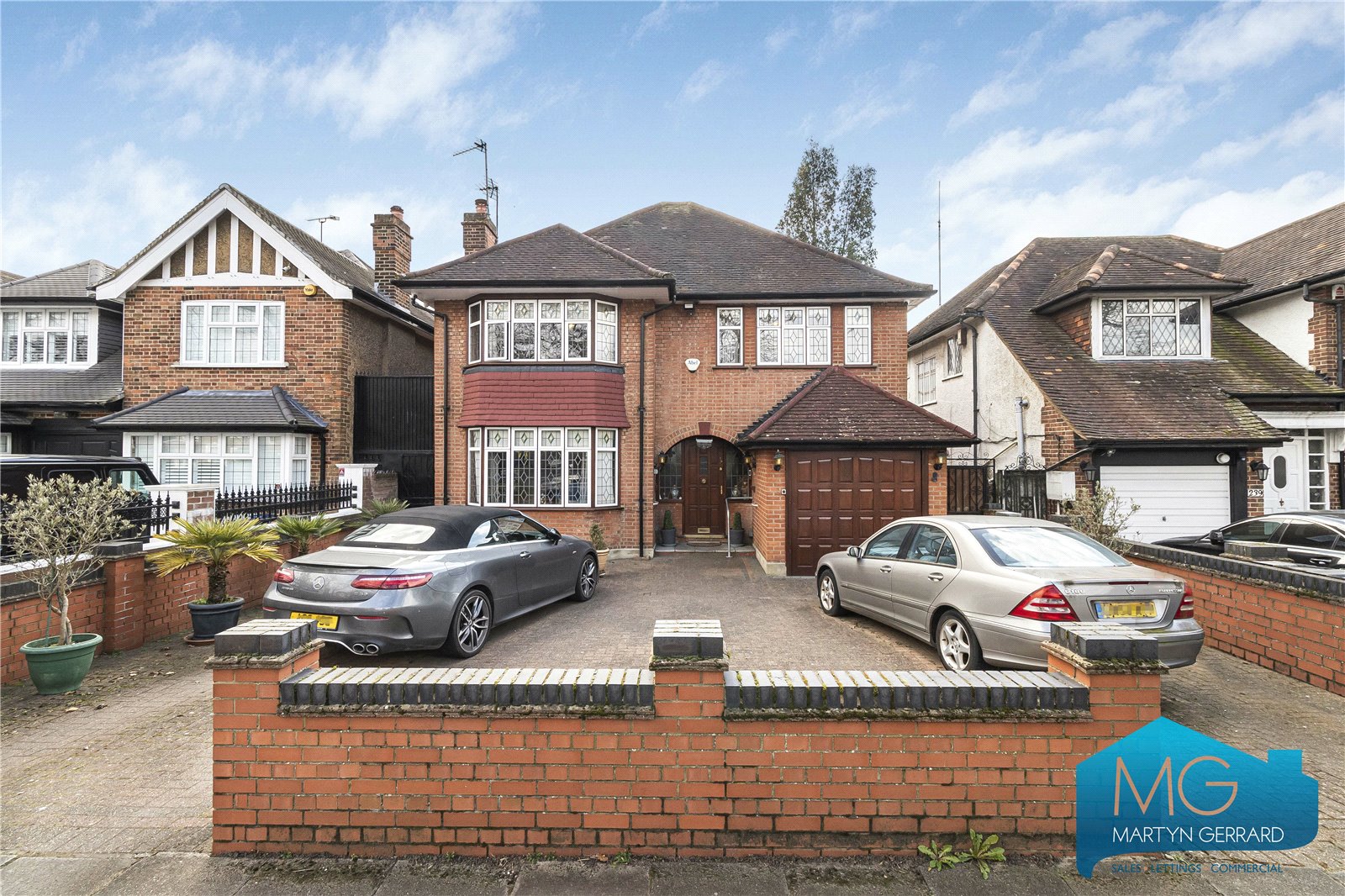 4 bedroom detached house for sale 0