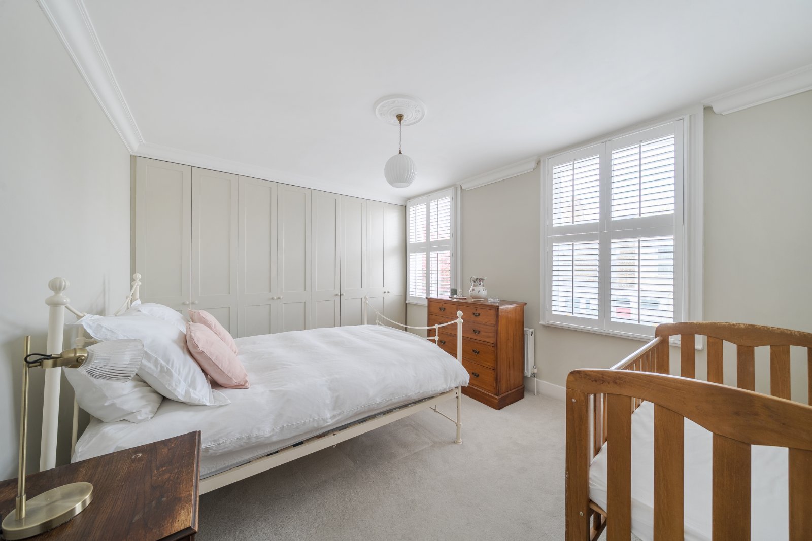 3 bedroom terraced house for sale 0