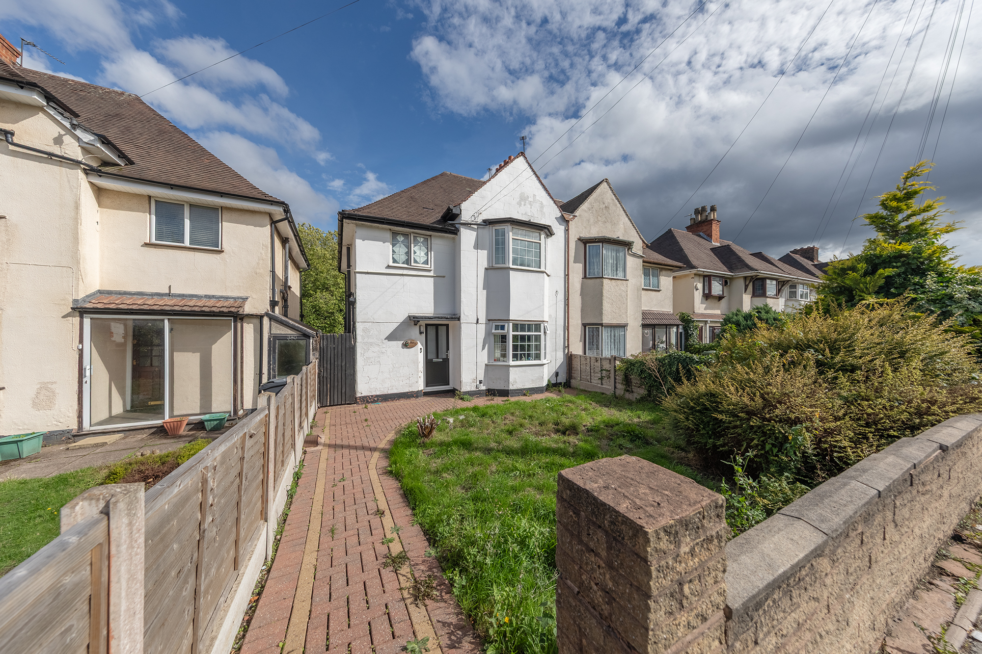 6 bed semi-detached house for sale