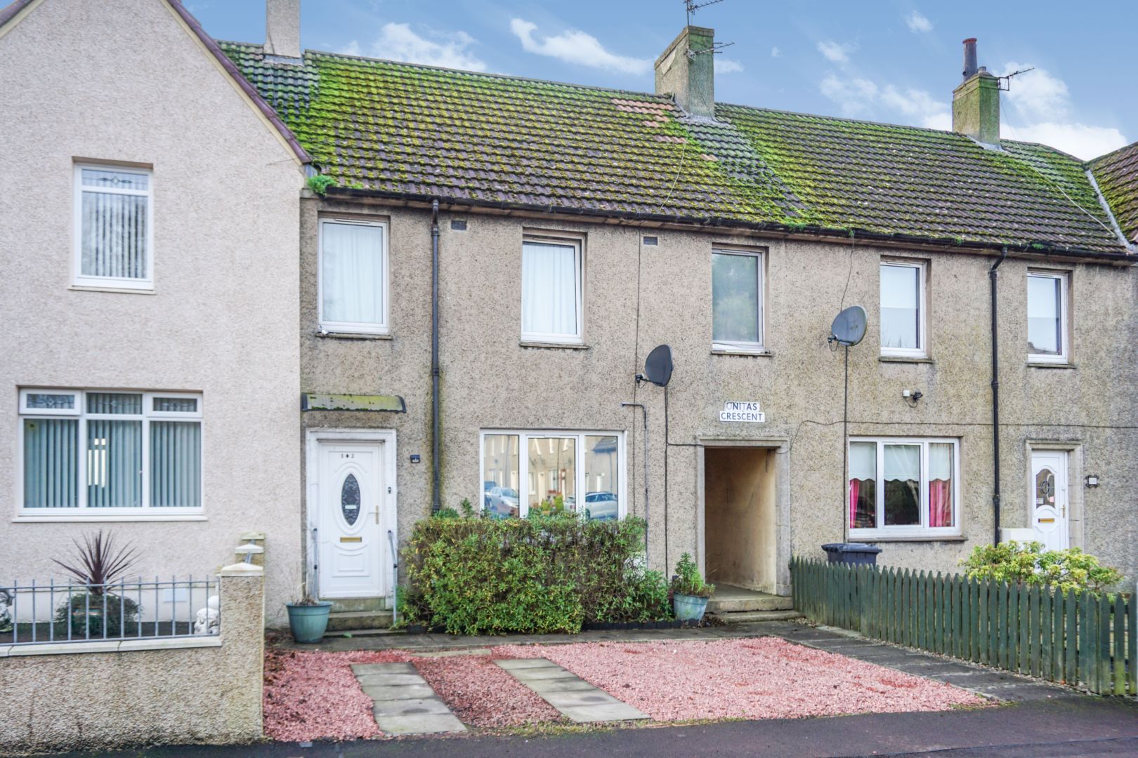 Free property report 102 Unitas Crescent, Carluke, ML8 5AP Chimnie