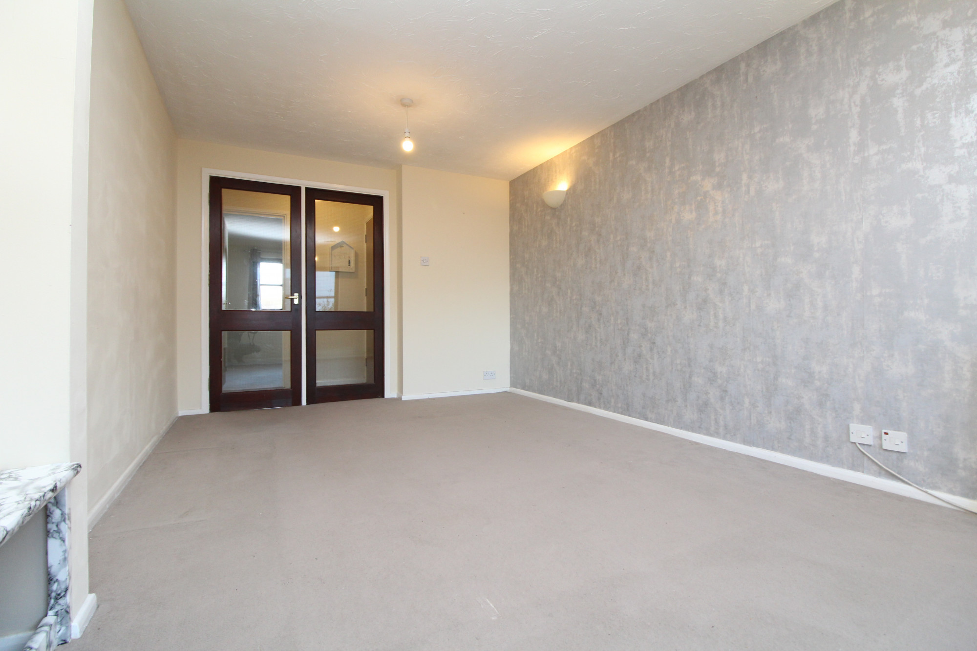 Flat 11, Weeks House, Bromley photo 5