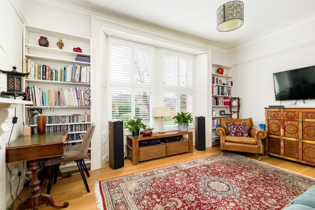 5 bedroom end terrace house for sale 0