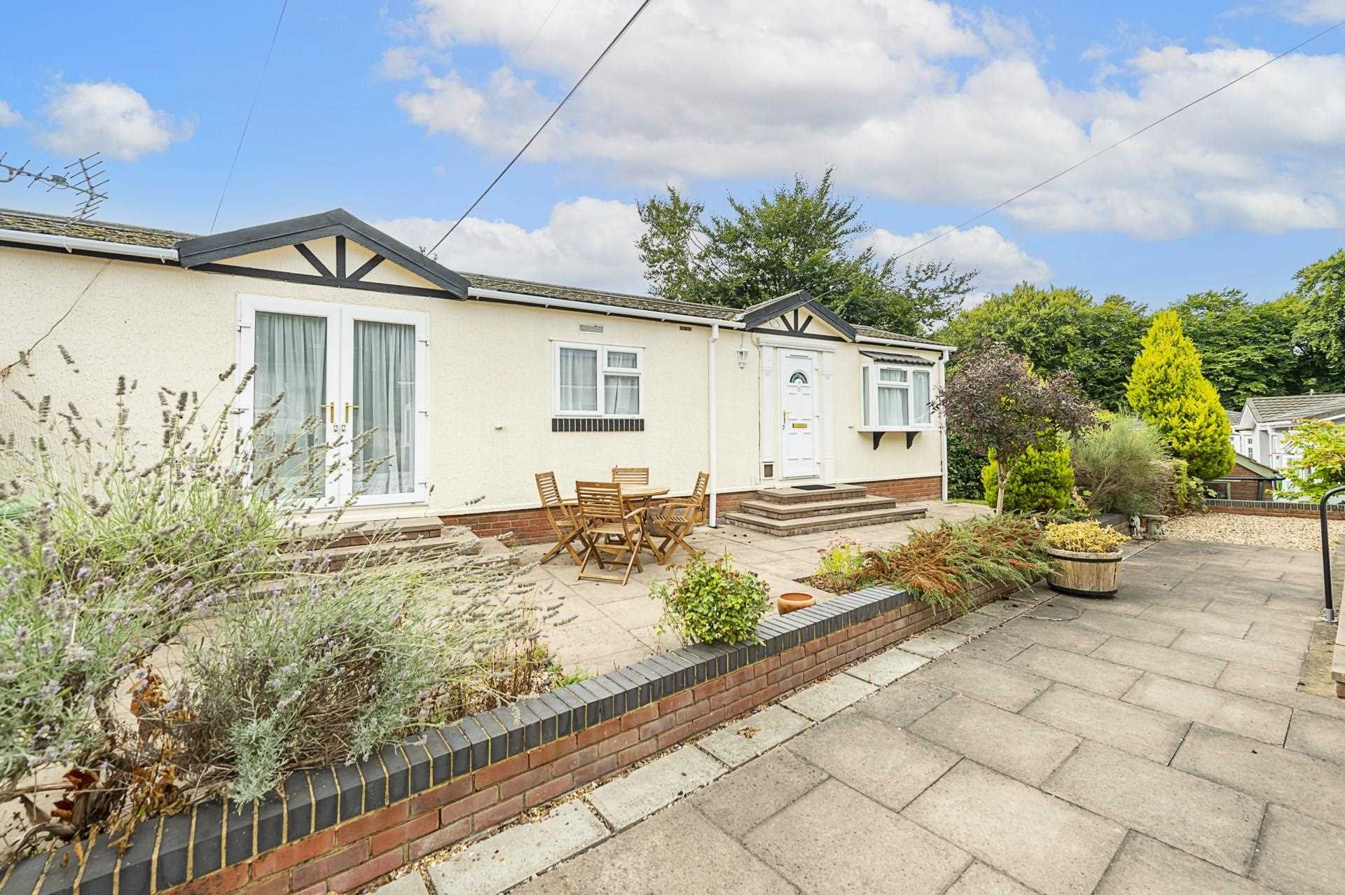 Photos of Beech Park, Chesham Road, Wigginton HP23 62367629