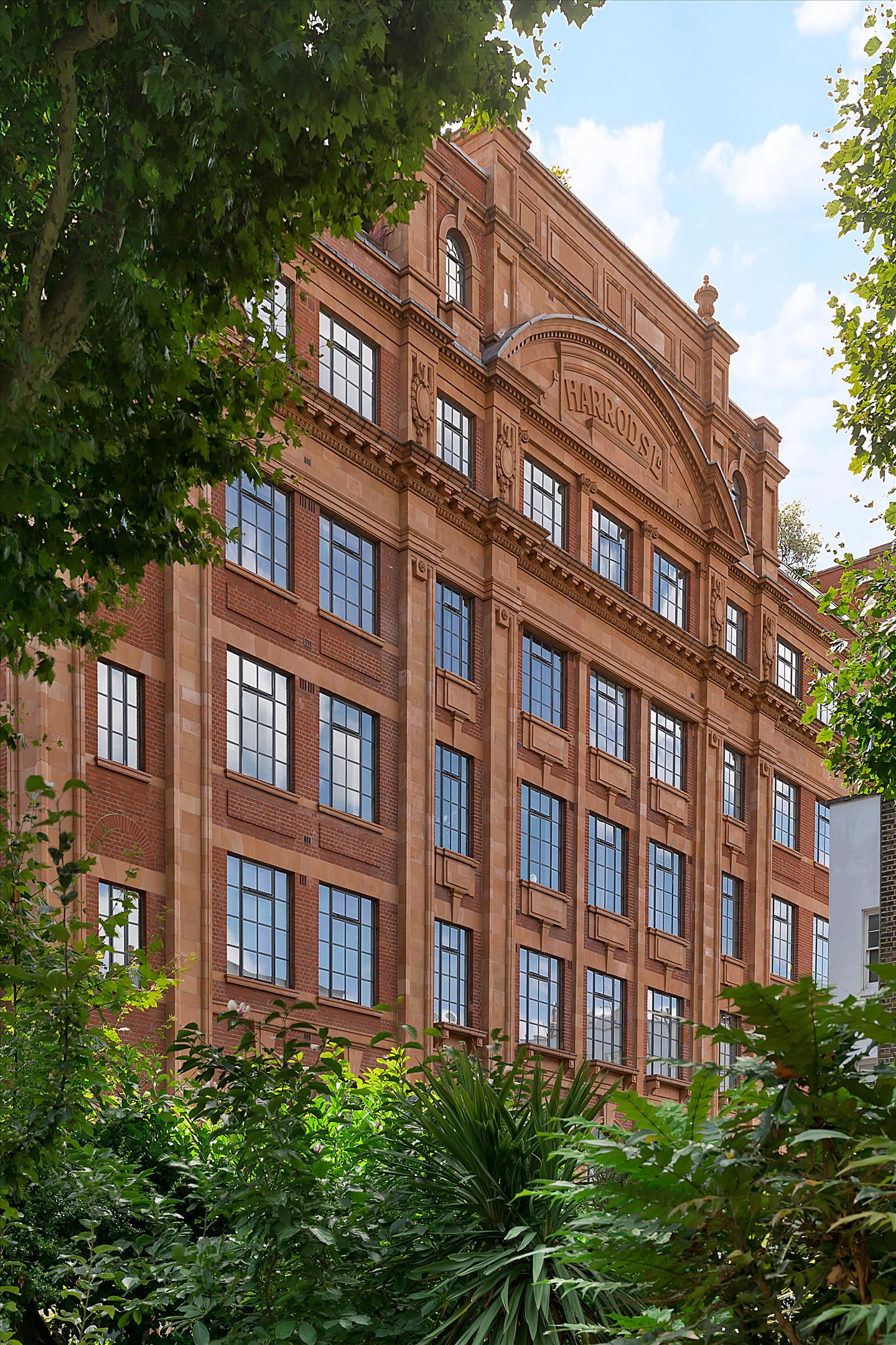 Photos of Trevor Square, London SW7 62785544 PrimeLocation