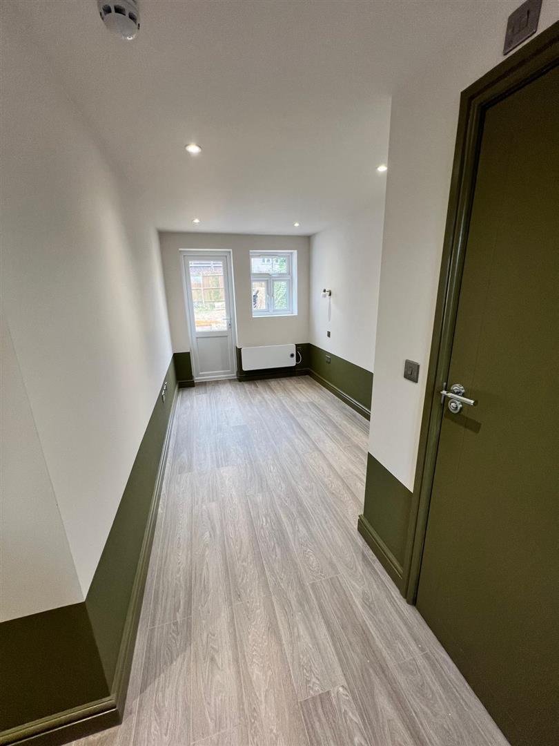 Flat 2, 54, Ritcroft Street, Hemel Hempstead photo 5