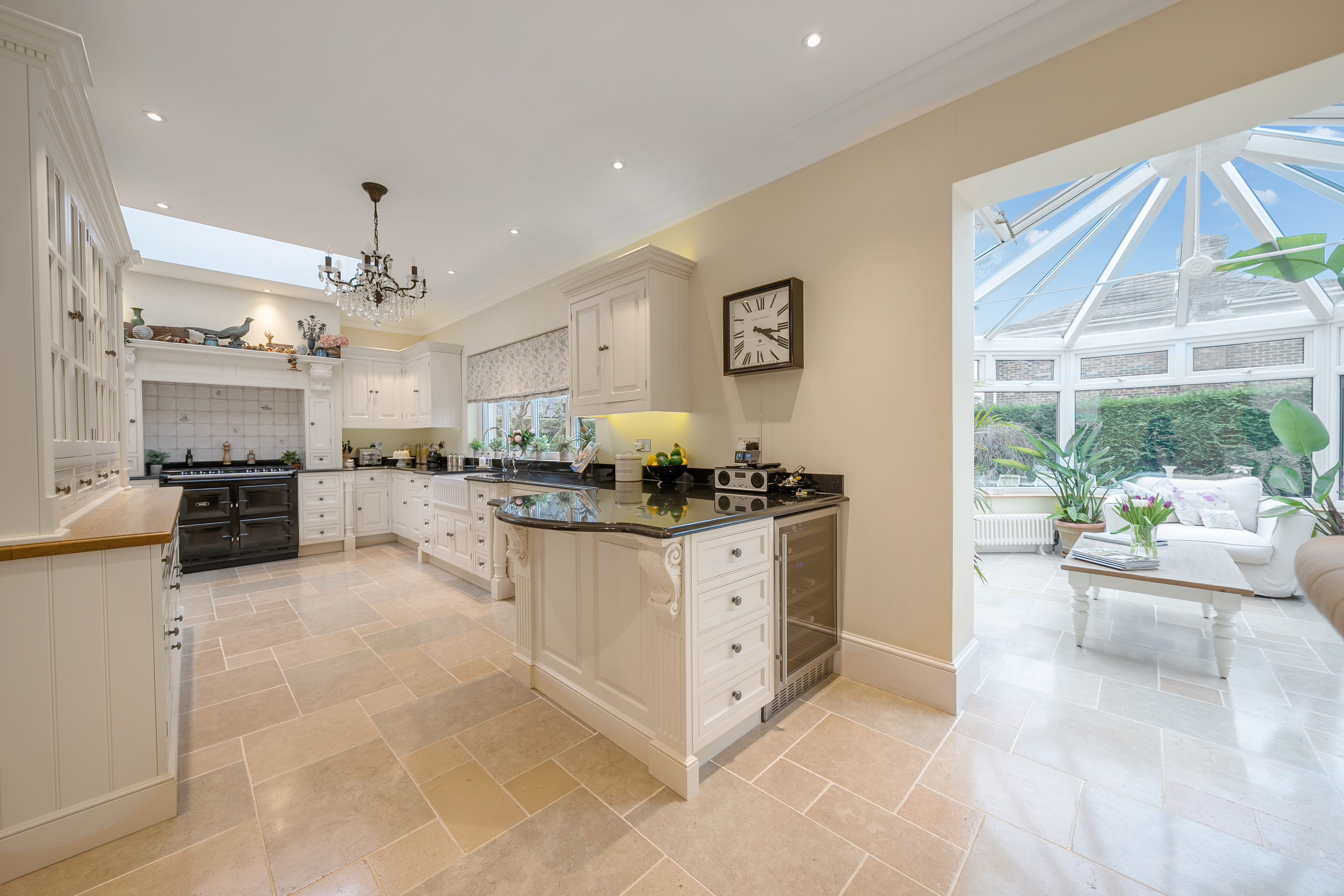 5 bedroom detached house for sale - Million Plus.com The Luxury Marketplace