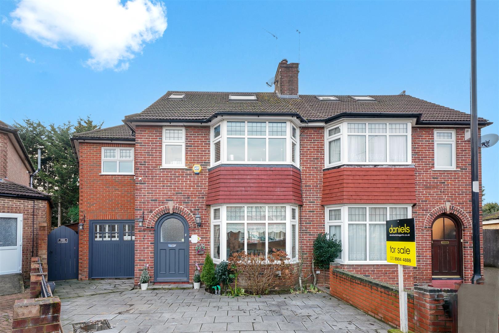 7 bedroom semi-detached house for sale 0