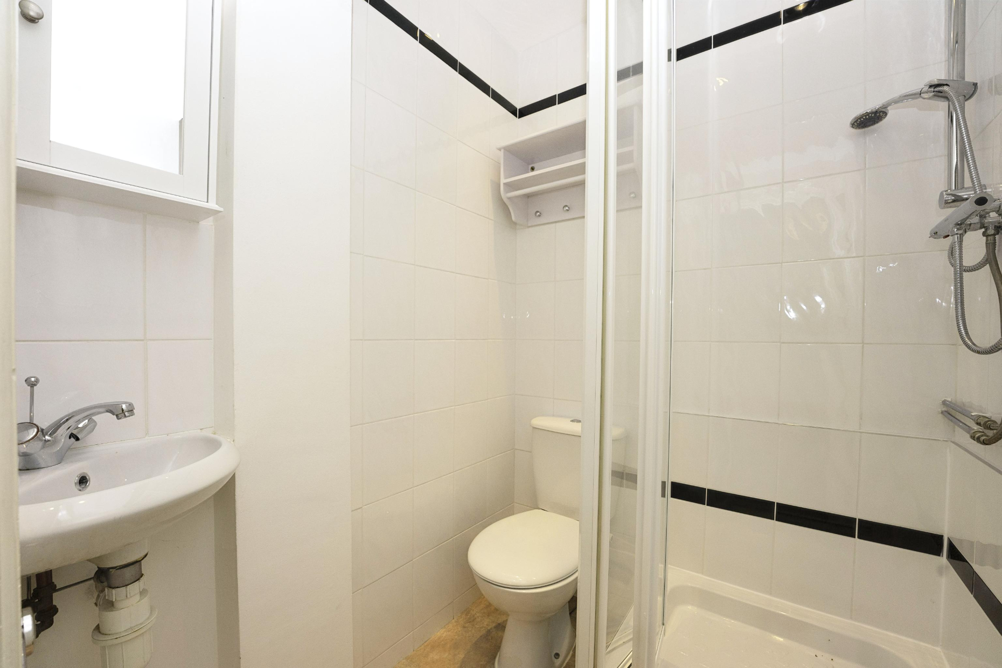 Photos of Leighton Road, Parkgate, Neston CH64 63760750 PrimeLocation