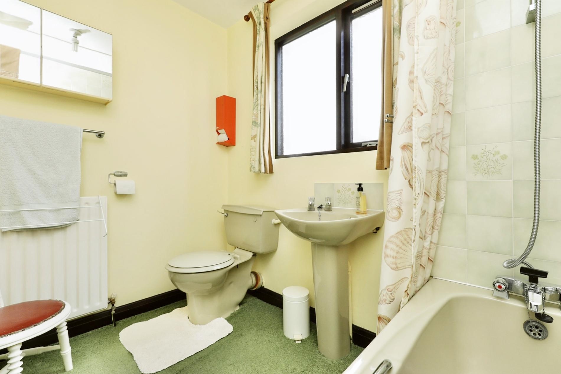 Photos of Peakes Croft, Bawtry, Doncaster DN10 61242575 PrimeLocation