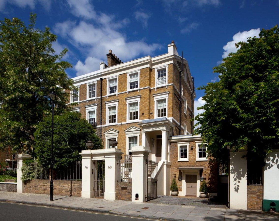 6 bedroom semi-detached house for sale 0