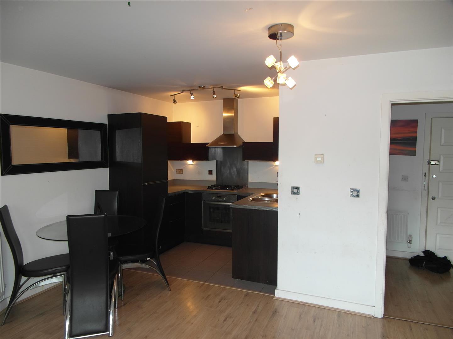 Flat 29, Gateway Court, Ilford photo 4