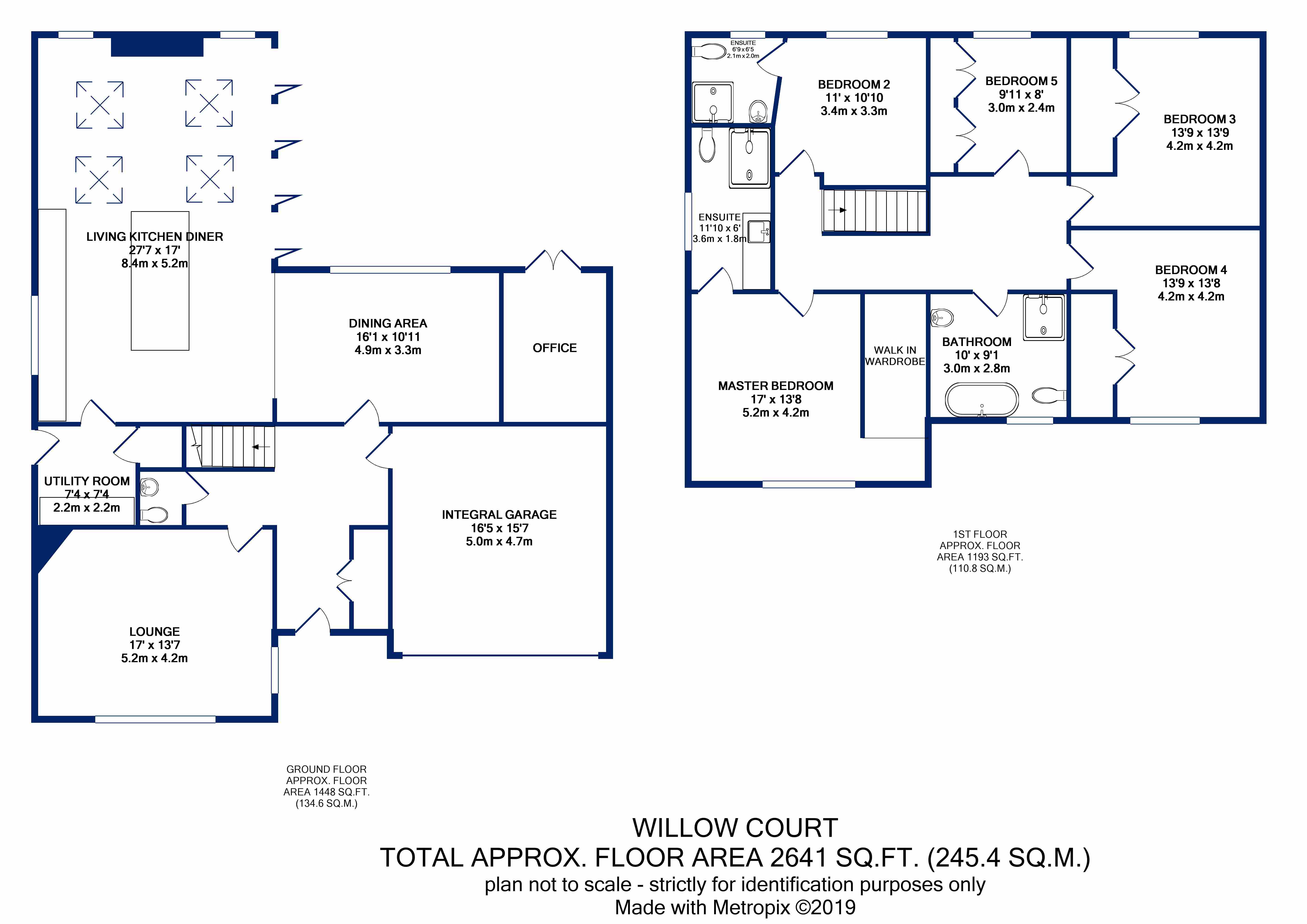 5 Bedrooms Detached house for sale in Willow Court, Pool In Wharfedale, Otley, West Yorkshire LS21