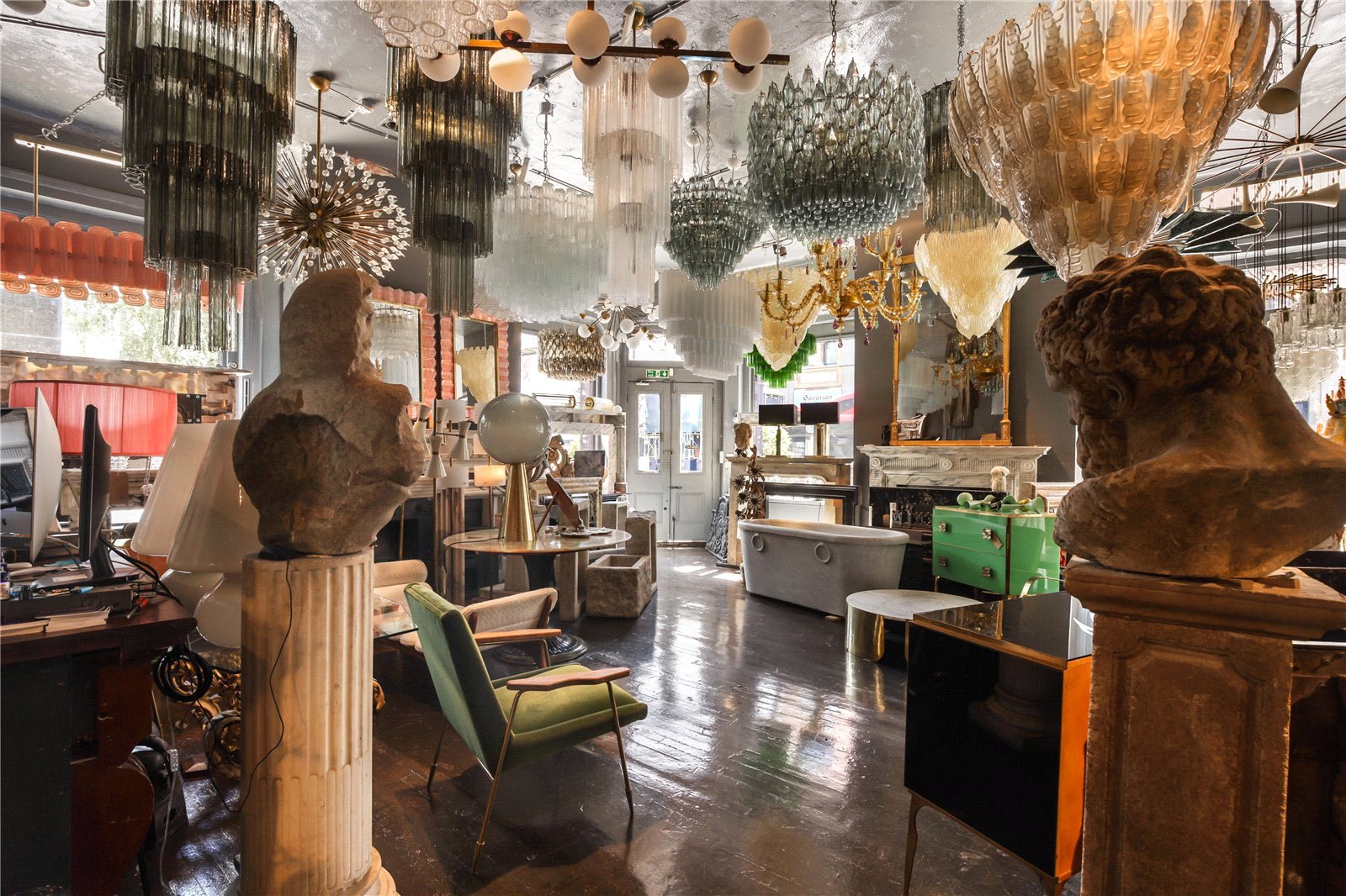 3 bedroom maisonette for sale 0