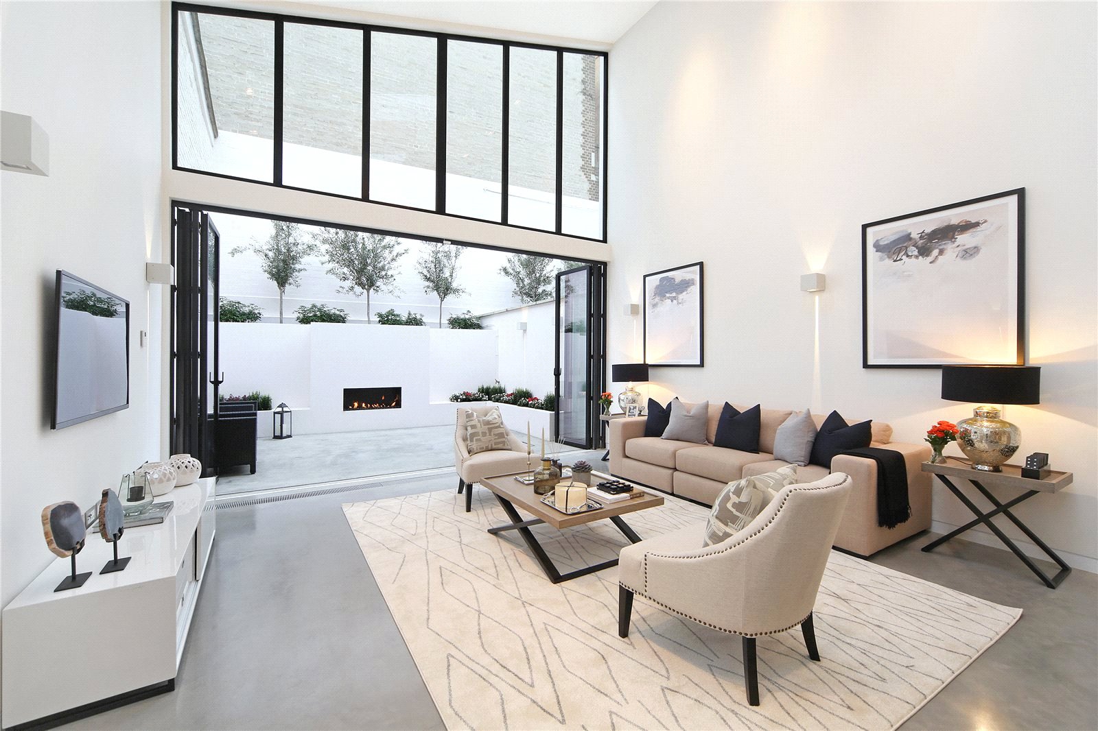 4 bedroom terraced house for sale 0