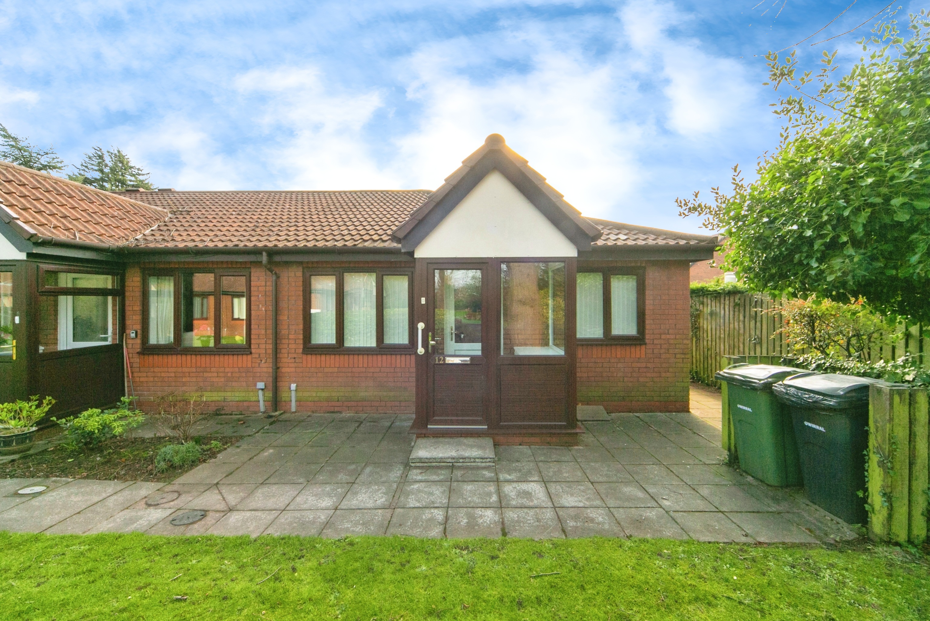 2-bed house on 12, Bridle Park, Wirral, £145,000
