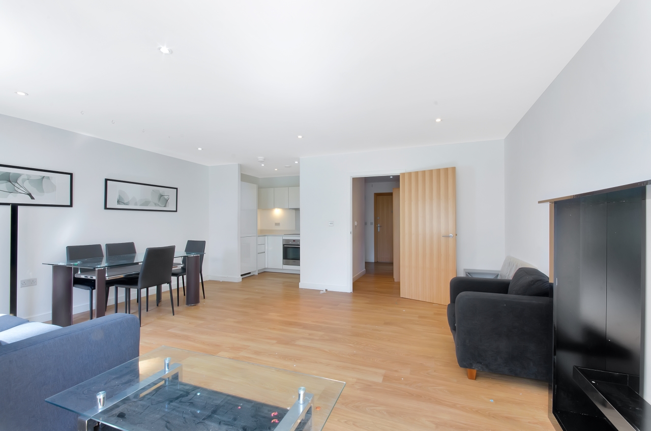 Flat G02,, Kara Court, Caspian Wharf, Bow photo 4