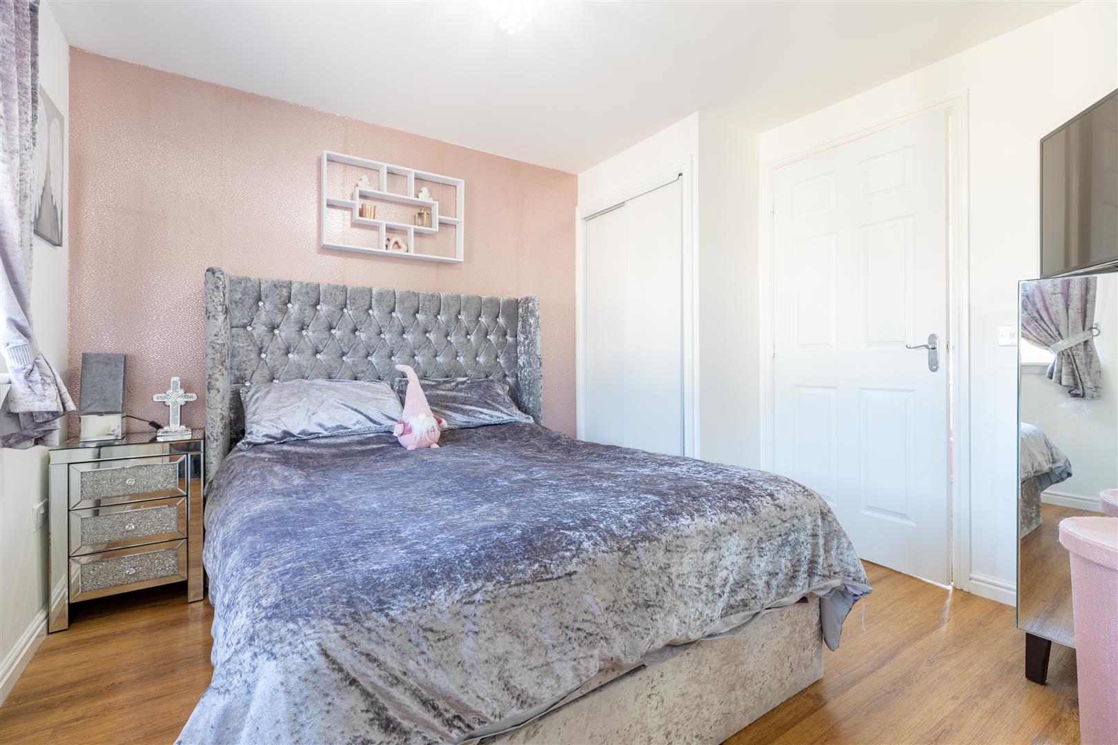 Photos of Bell Gardens, Perth PH2 61806160 PrimeLocation