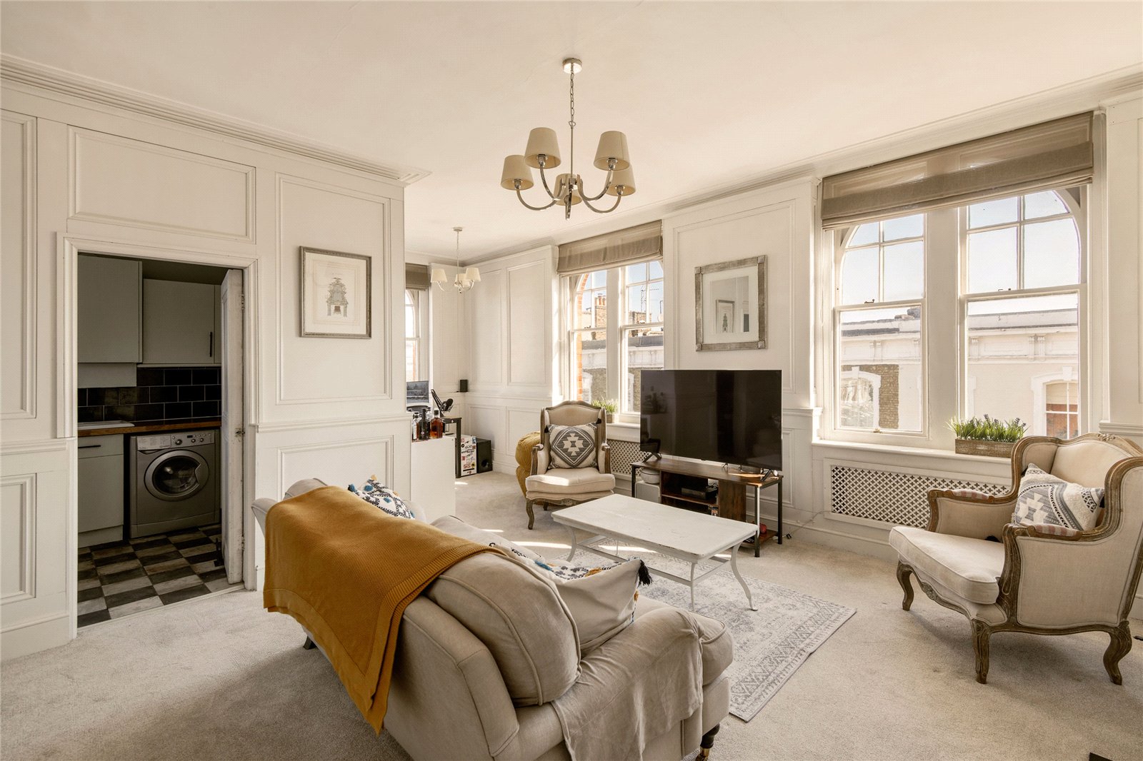 3 bedroom flat for sale