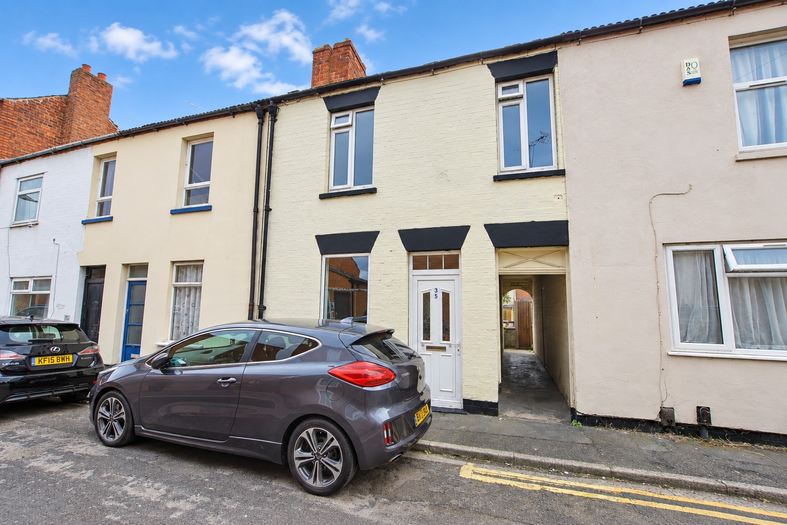 3 bed terraced house for sale