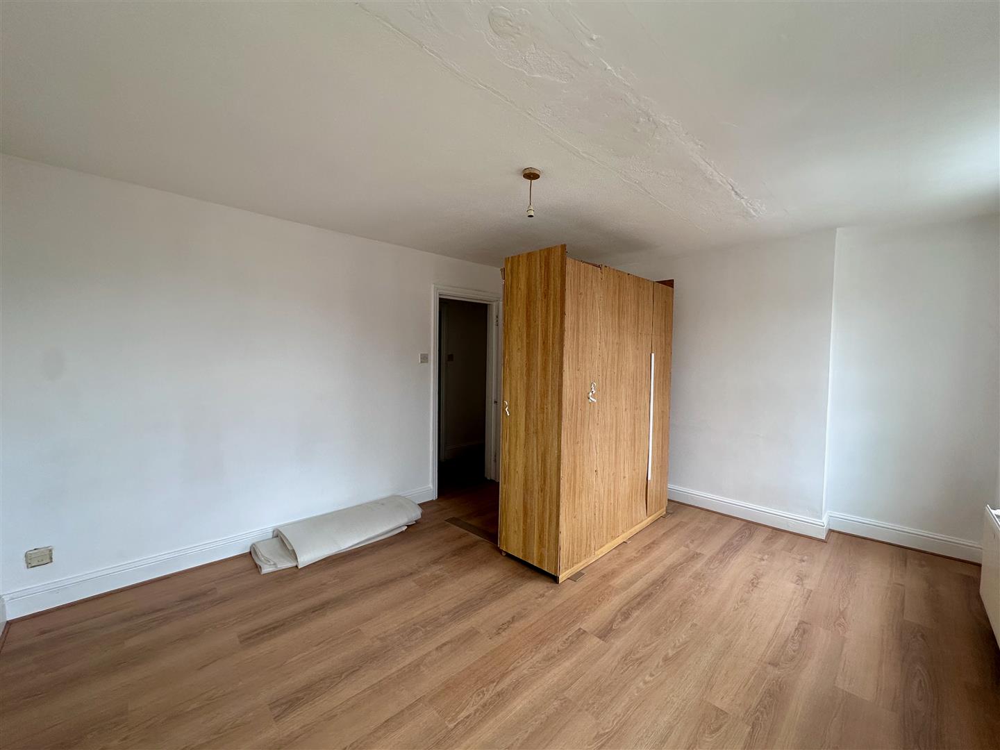 Flat 4, 154-158, Weedington Road, London photo 4