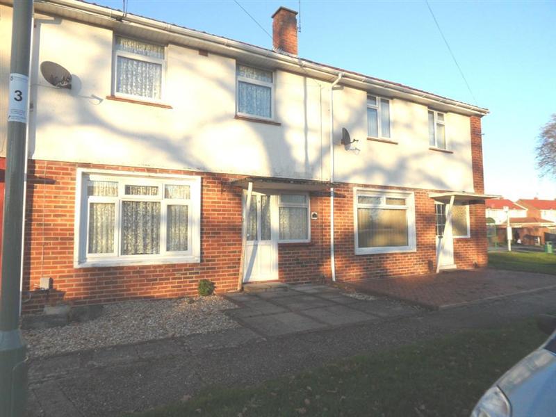 Free property report 4 Green Crescent, Gosport, PO13 0DP Chimnie